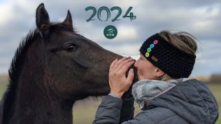 🎄 Přejeme Vám veselé Vánoce a jen ten nejlepší rok 2024 plný těch nejmilejších setkání, polibků na čumák a hlubokých...